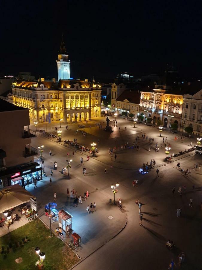 Apartment Zorana-Center Novi Sad Buitenkant foto